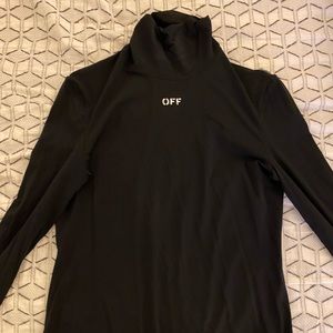 OFF-WHITE turtle neck